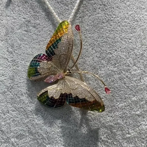 Butterfly Brooch - Picture 10 of 12